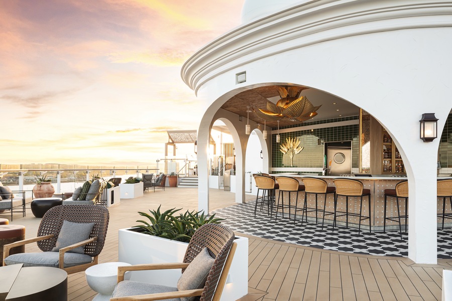 Celebrity Cruises, Celebrity Beyond, Sunset Bar 5 ©CEL.jpg